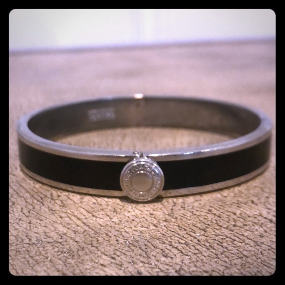 Coach clip bangle